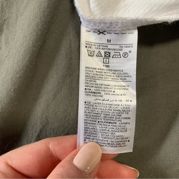 White button up t shirt blouse - Picture 2 of 3